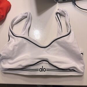 ALO Yoga White heart throb Sports Bra small